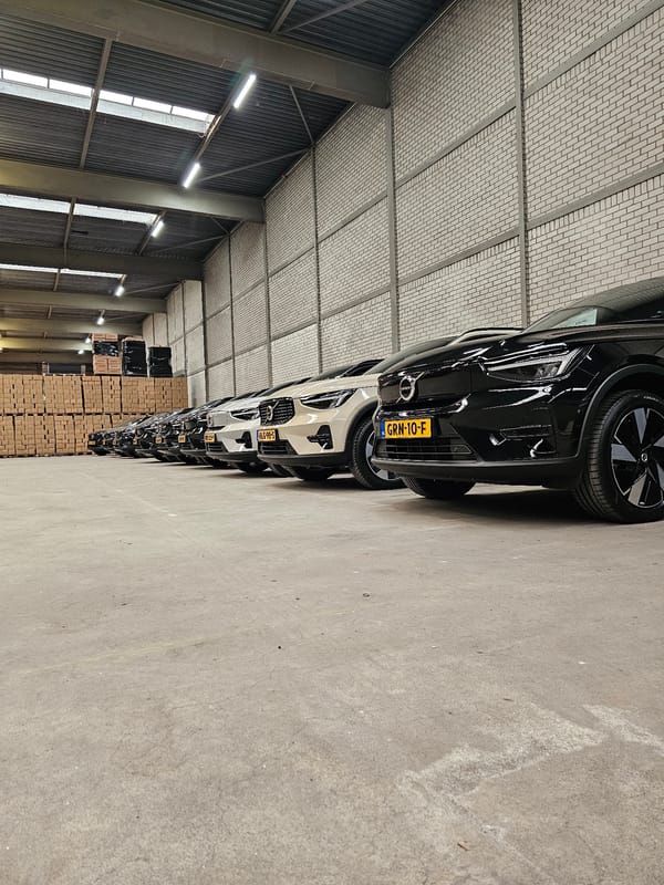 New Volvo fleet spotted in Spijkenisse warehouse facility