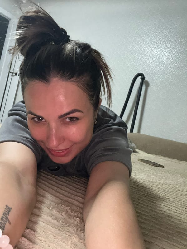 Lazy afternoon selfies and a cat chilling at home
