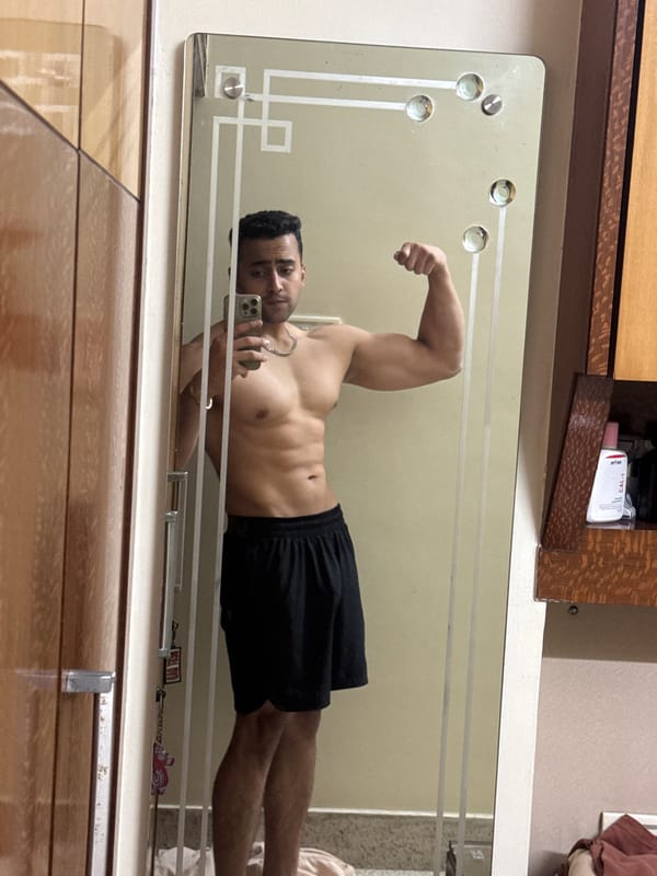 Man takes mirror selfies in Kolkata home