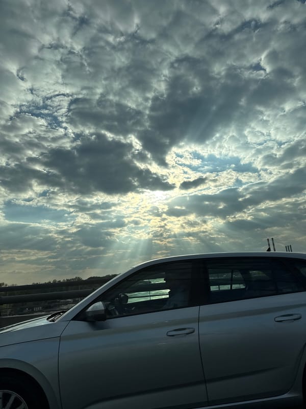Silver car observed during cloudy afternoon in Belgrade