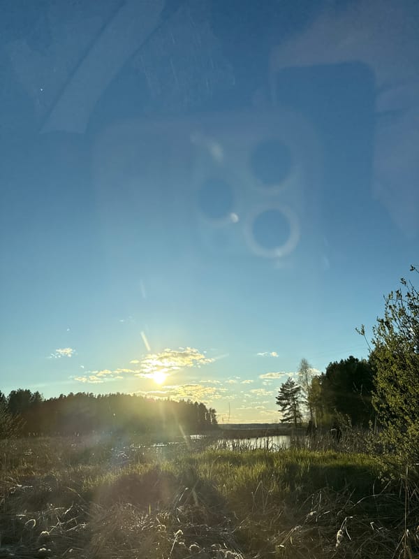 Scenic lake views documented near Chaikovsky, Russia