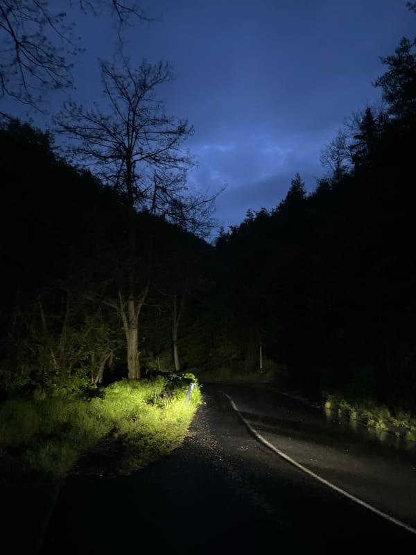 Nighttime drive documented in rainy Alamovtsi, Bulgaria