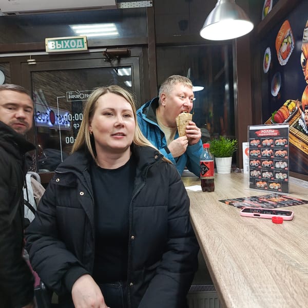 Couple spotted at various Chaikovsky locations during evening outing