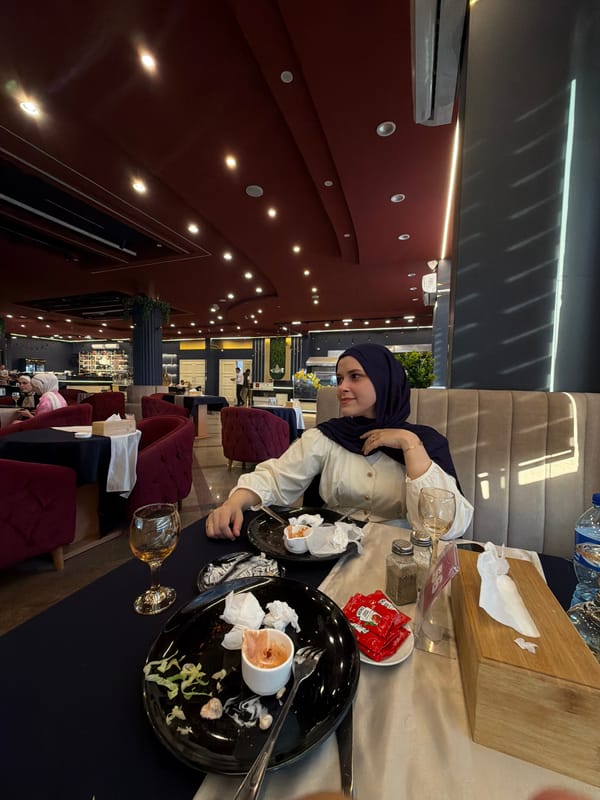 Upscale Gaza restaurant interior captured by witnesses