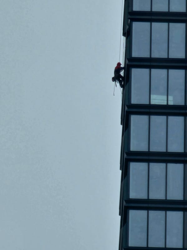 Person photographed suspended horizontally in Moscow