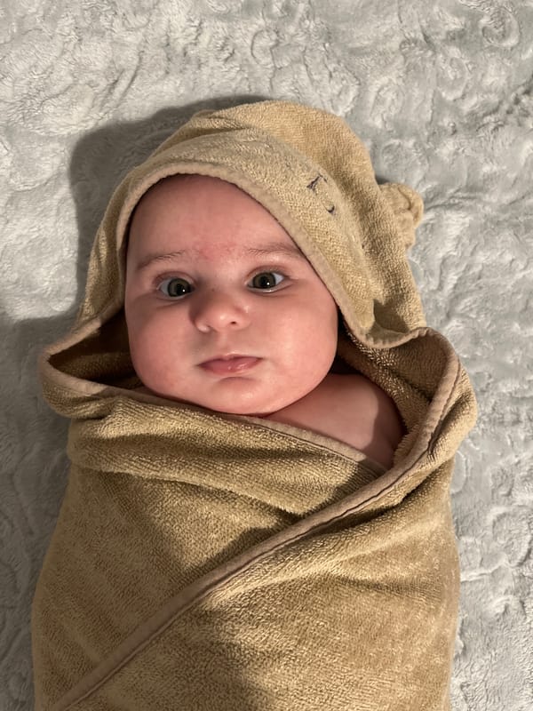 Baby's bath time captured in Frankfurt evening photos