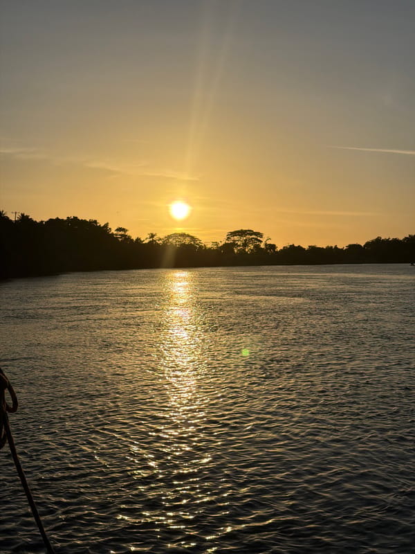 Rural river ferry operations documented in Colombian countryside