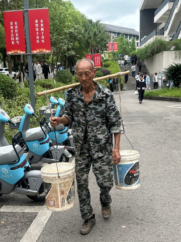 Early morning street life documented in Jiangjin, China