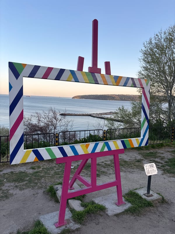 Tourist captures colorful photo frames and coastal scenes in Varna