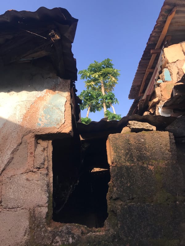 Morning street scenes documented in Kabong, Nigeria