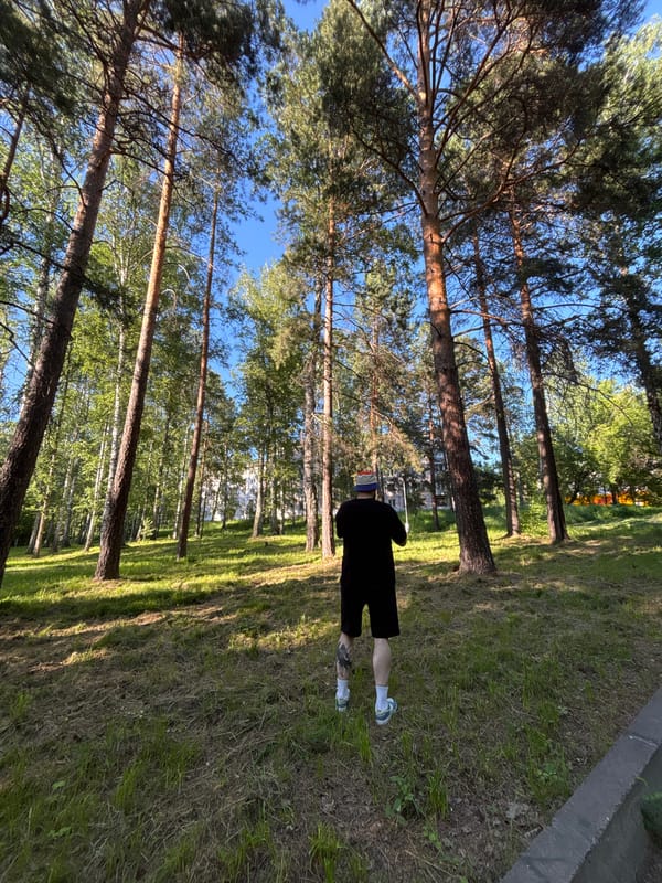 Park stroll in Zheleznogorsk with a foraging squirrel stealing the show