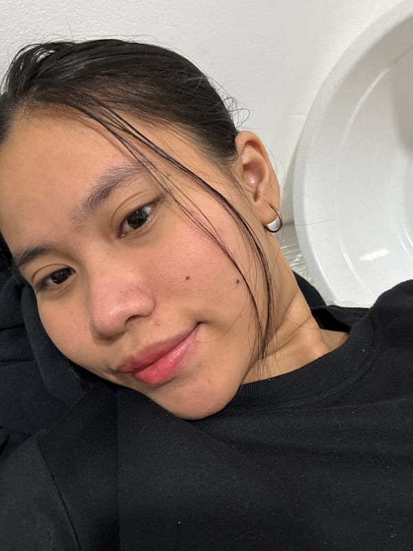 Selfie session in a South Jakarta bathroom, various expressions