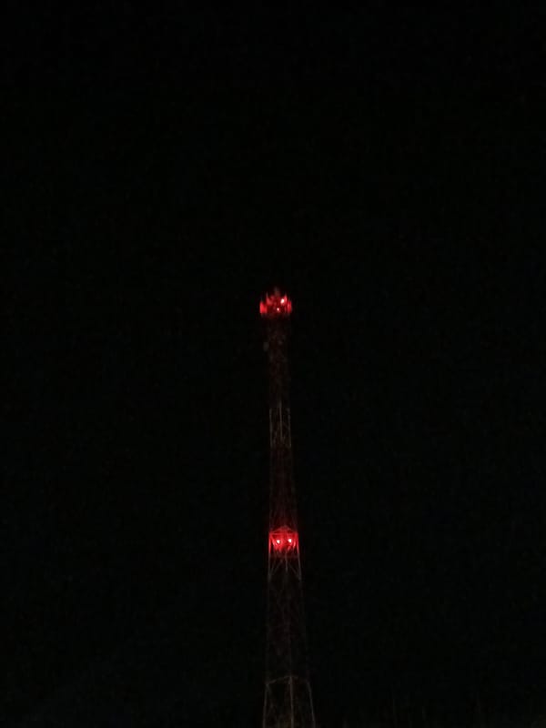 Nighttime moments documented in rural Russian village over eleven minutes