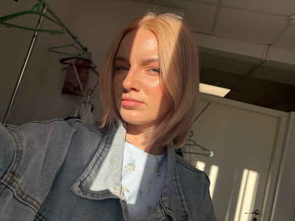Woman takes indoor selfies in Russia early morning