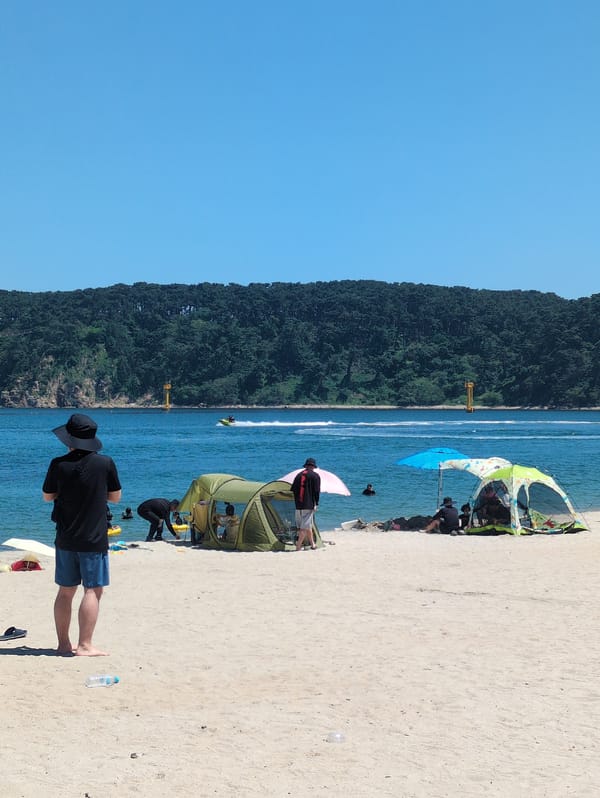 Early morning beach scenes documented across Ulsan, South Korea