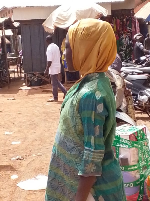 Daily market life documented in Tamale, Ghana