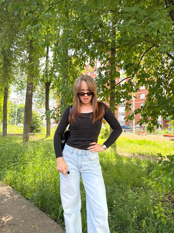 Sunny day out in Chaikovsky with a kid and a cat