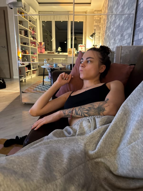 Casual evening at home in a Moscow apartment
