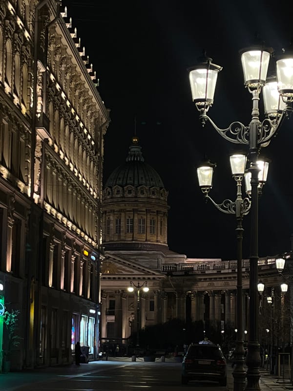 Evening illumination captured at Saint Petersburg's Kazan Cathedral