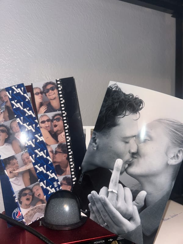 Personal items and romantic photograph captured in Noisy-le-Grand