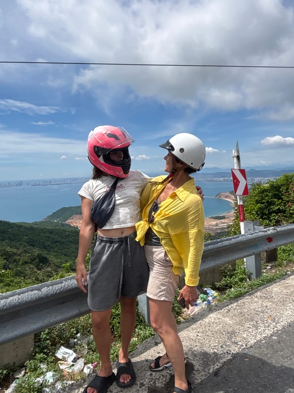 Motorbike stop and photo session at Son Tra overlook, Đà Nẵng