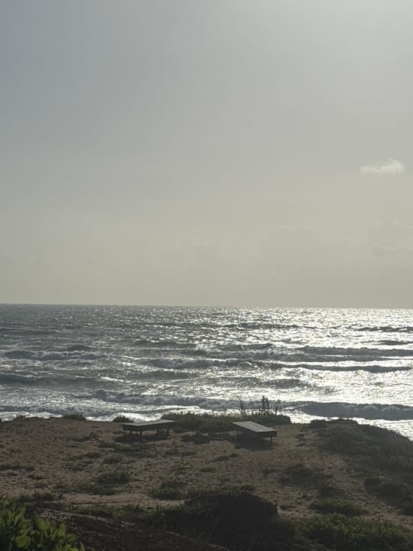Overcast seascape observed from Tel Aviv coast Monday afternoon