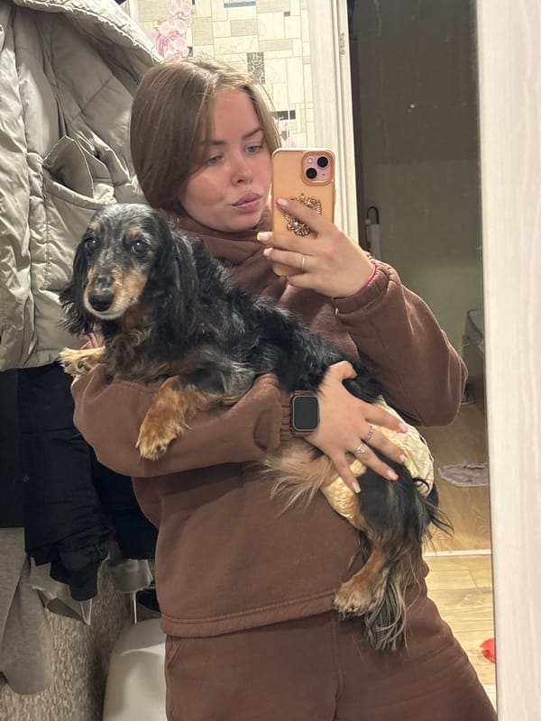 Woman documents late-night skincare routine in Izhevsk bathroom