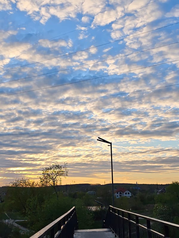 Dramatic sunset documented over Ivano-Frankivsk lake