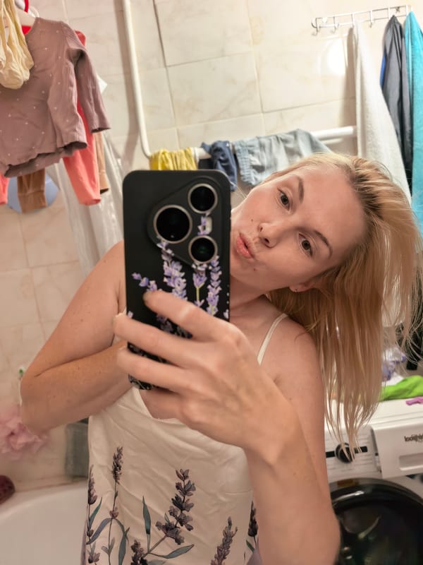 Bathroom mirror selfies in Sterlitamak, Russia