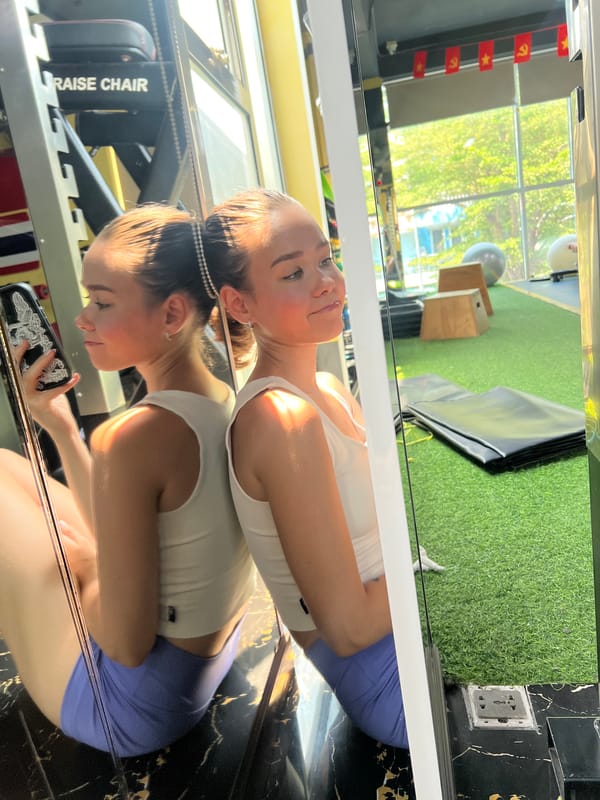 Morning workout session observed at Nam Nha Trang gym