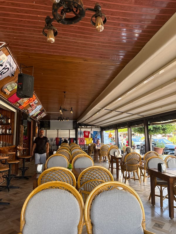 Man spotted in narrow restaurant with wooden panels