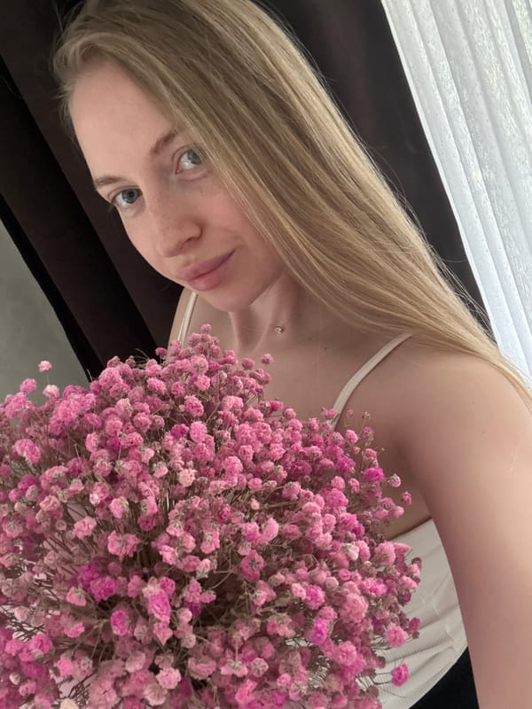 Pink flower bouquet, multiple angles, Petropavlovsk-Kamchatsky interior