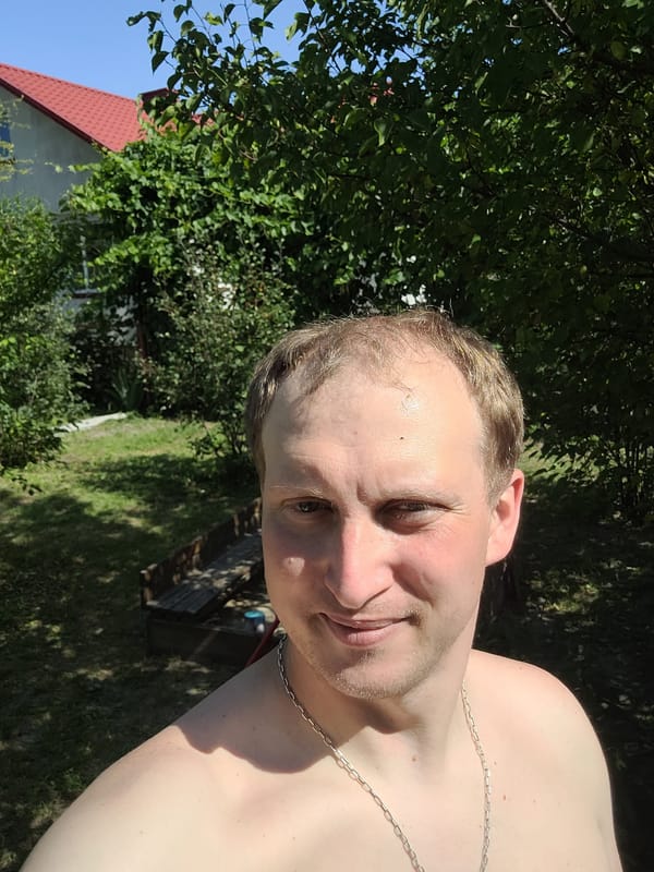 Lazy summer morning: backyard hang, flowers, and cherry tree