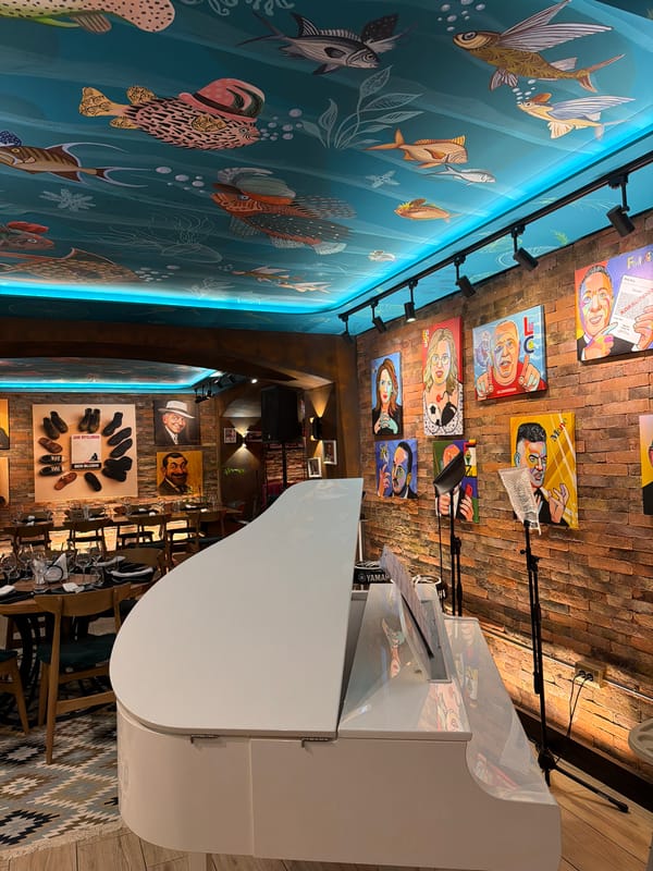 Restaurant or bar interior captured by witness