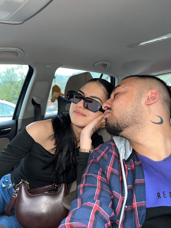 Couple shares tender moment in car in Batoshevo