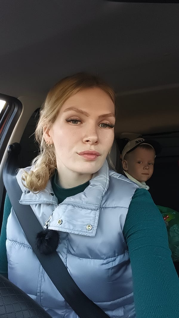 Family outing documented in Русский Вожой, Russia