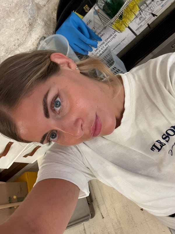 Selfie and espresso machine at a Paris café