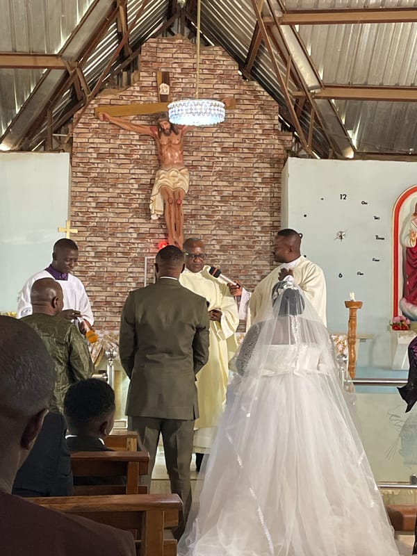 Wedding ceremony and daily life documented in Jos, Nigeria