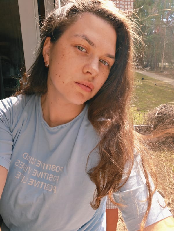 Morning photo session documented in Chaikovsky, Russia