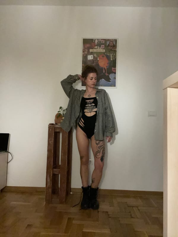 Woman photographed in multiple poses in Boreti, Montenegro