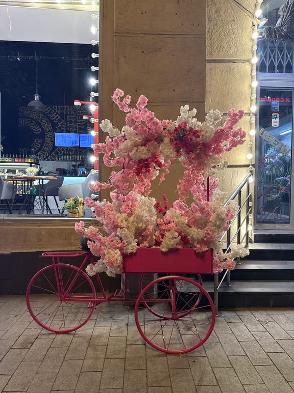 A summer evening on the streets around Moscow's Arbat
