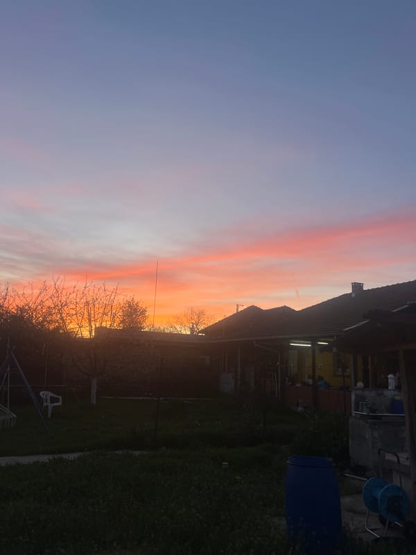 Colorful sunset observed in Parvomaitsi, Bulgaria