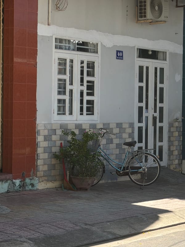 Morning exploration of Bac Nha Trang Ward, Vietnam