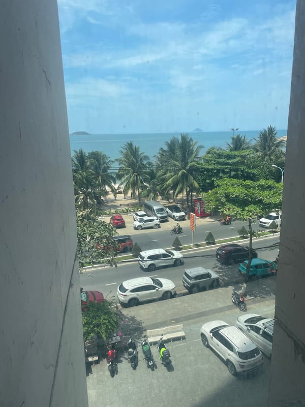 Nha Trang beach town: street scenes and boutique accessories
