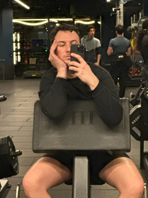 London gym workout session documented before Ibiza trip