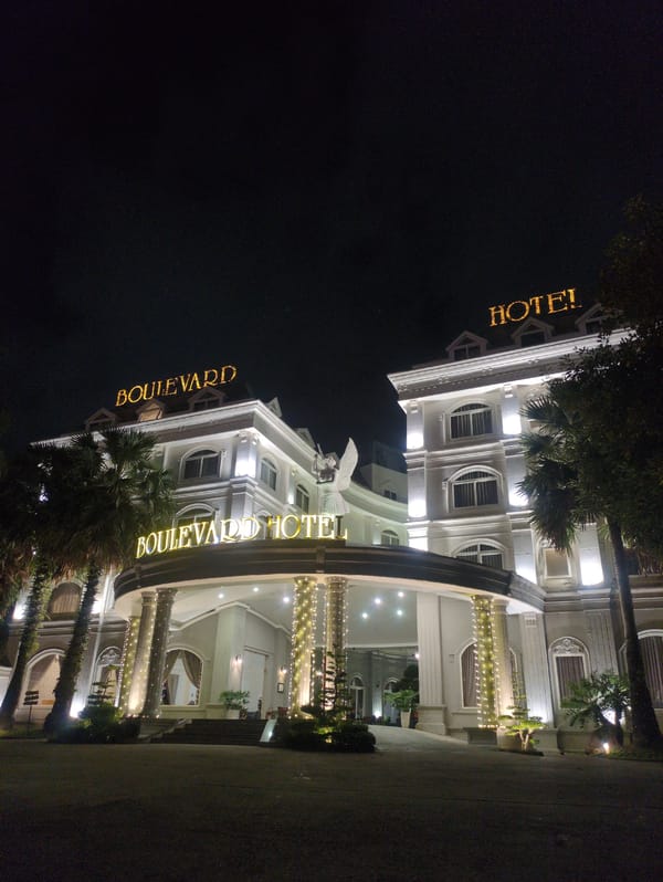 Evening scenes documented at Boulevard Hotel, landscaped areas in Phú Quốc