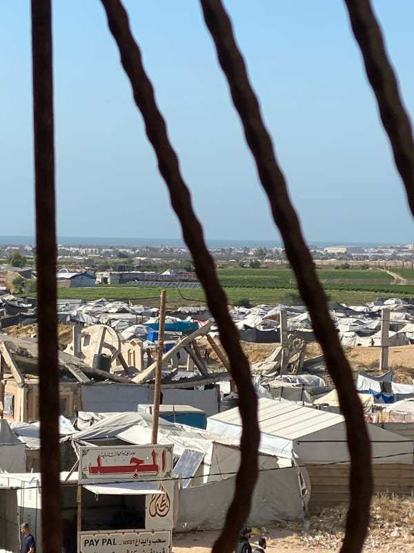 Daily life continues amid damaged infrastructure in Khan Yunis