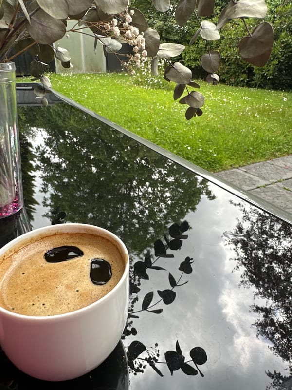 Coffee and decorations arranged during afternoon session in Krefeld