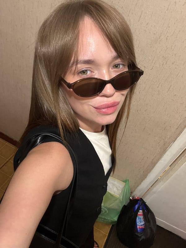Woman documents ordinary day through selfies in Chaikovsky, Russia