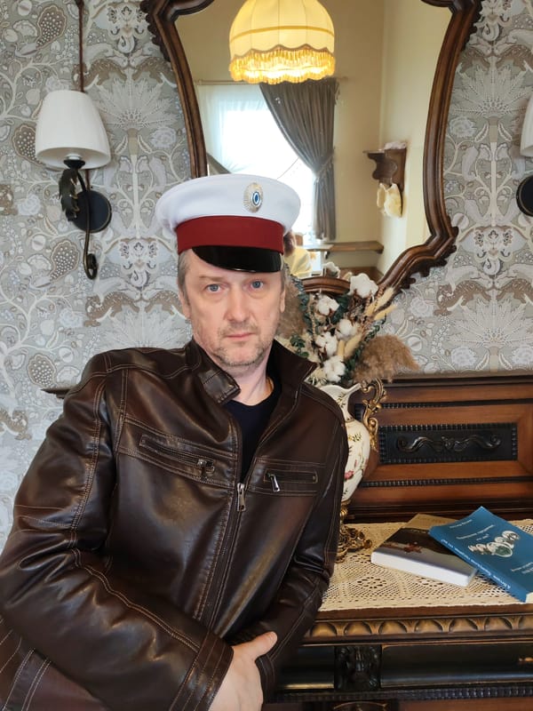 Vintage-styled photo session captured in Sarapul, Russia interior